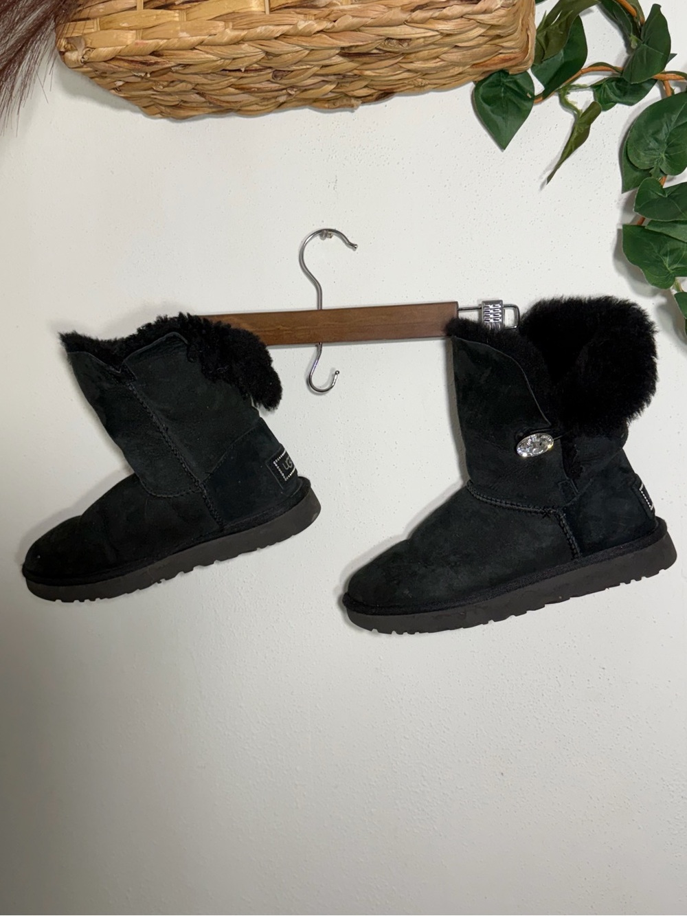 UGG Black Short Shearling Ankle Boots with Stud Logo - Picture 2 of 5